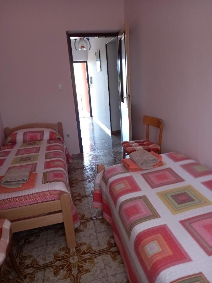 Apartment Parenzana Bibali 65 A 52460-Buje Exterior foto